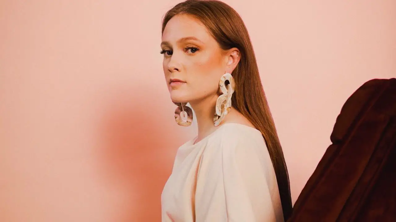 Cassandra Coleman Drops Bittersweet Debut Single "Habit"