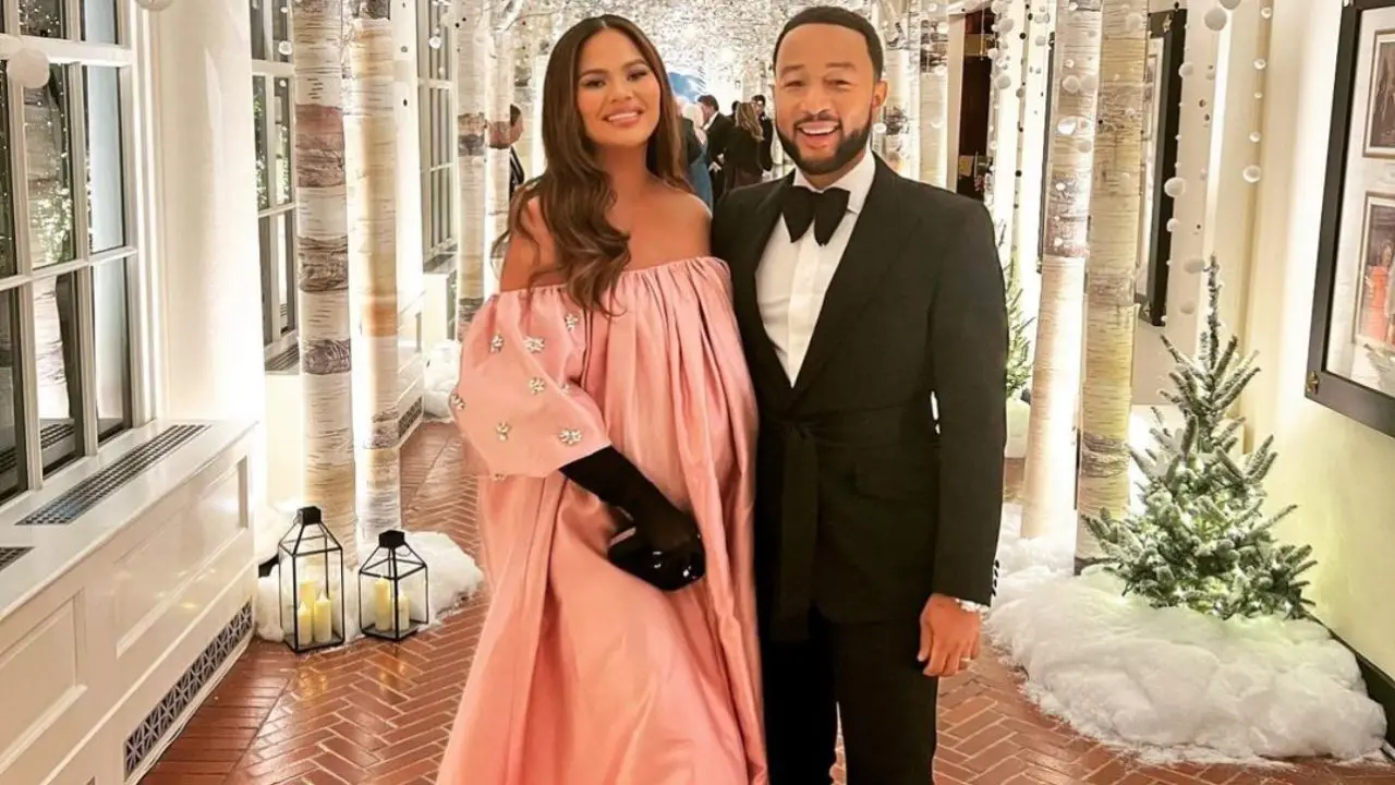 John Legend and Chrissy Teigen Welcome New Baby