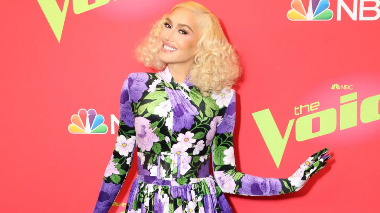 Gwen Stefani Claims to Be Japanese, Causes Controversy Gwen Stefani Claims to Be Japanese, Causes Controversy