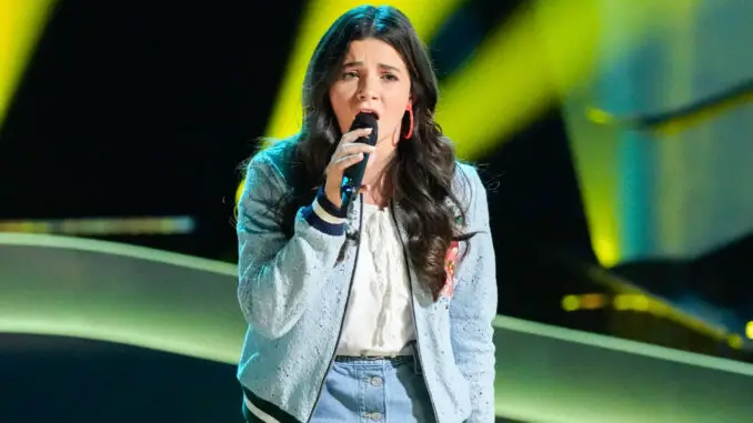 The Voice 24 Blind Auditions - Julia Roome