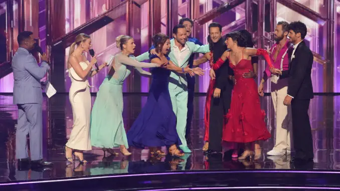 Dancing with the Stars 32 - ALFONSO RIBEIRO, JULIANNE HOUGH, ARIANA MADIX, ALYSON HANNIGAN, PASHA PASHKOV, JASON MRAZ, XOCHITL GOMEZ, ARTEM CHIGVINTSEV, VAL CHMERKOVSKiY