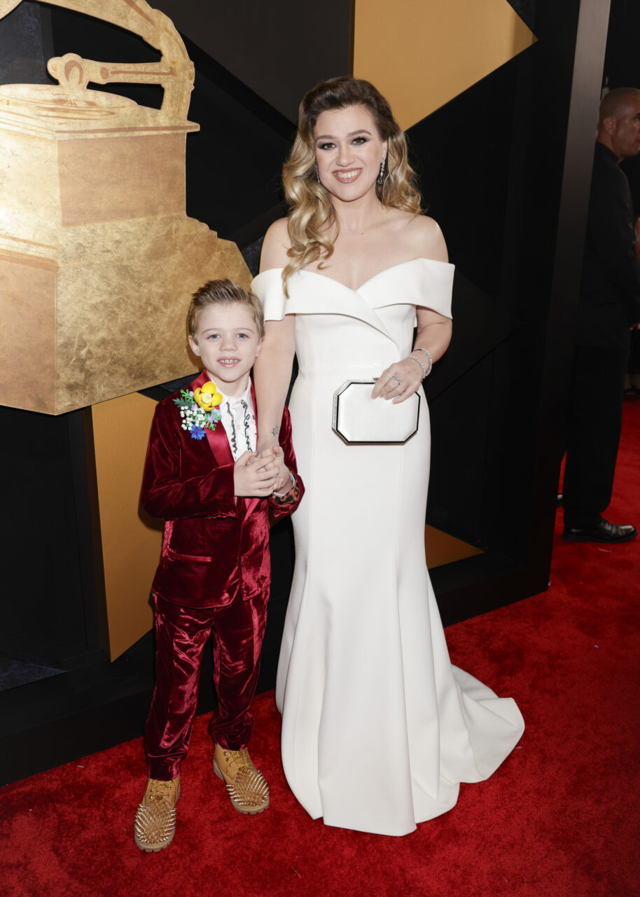 Kelly Clarkson 2024 Grammy Awards