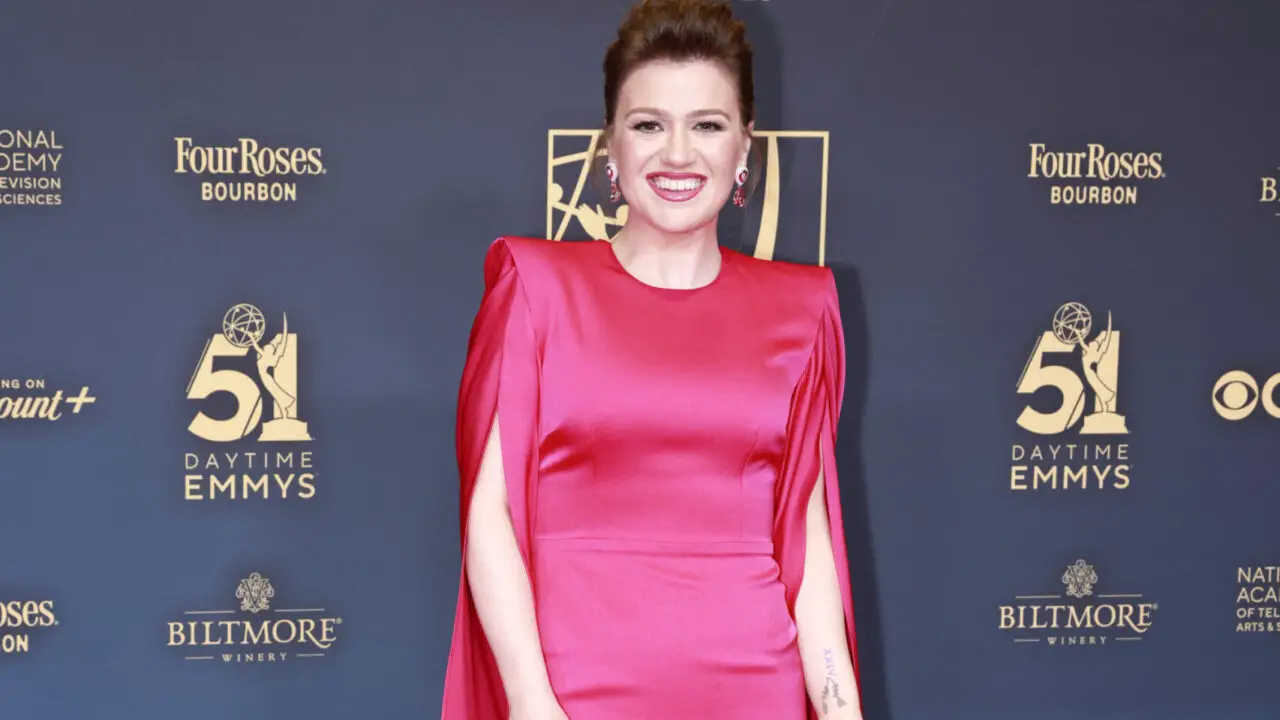 2024 Daytime Emmys Kelly Clarkson Surprise Split Decision!