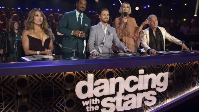 CARRIE ANN INABA, ALFONSO RIBEIRO, DEREK HOUGH, JULIANNE HOUGH, BRUNO TONIOLI - Dancing with the Stars 33