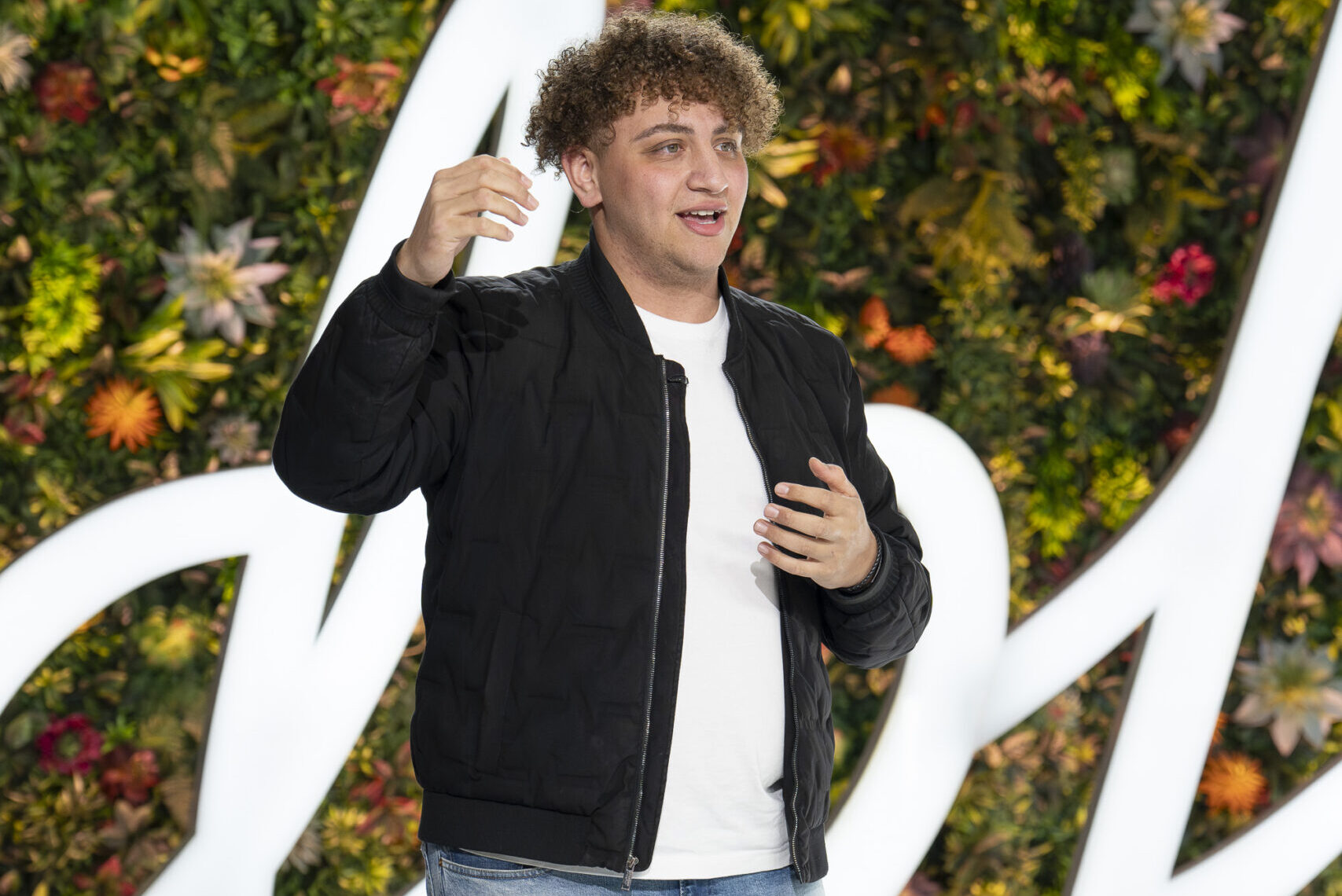 American Idol 2025 Filo Wows Judges with Soulful Song Before a BIG