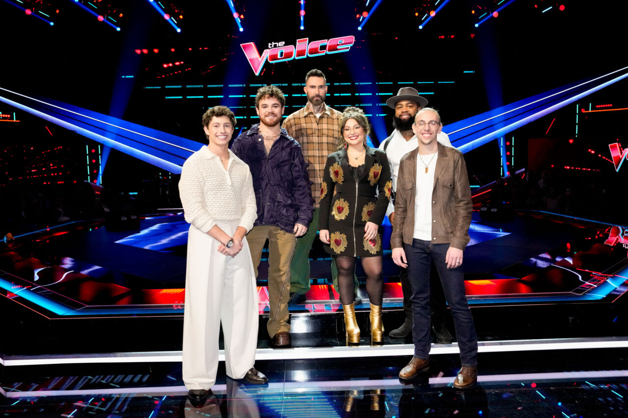 Britton Moore, Conor James, Adam Levine, Lucia Flores-Wiseman, Kolby Cordell, Ethan Eckenroad - The Voice 27 Playoffs