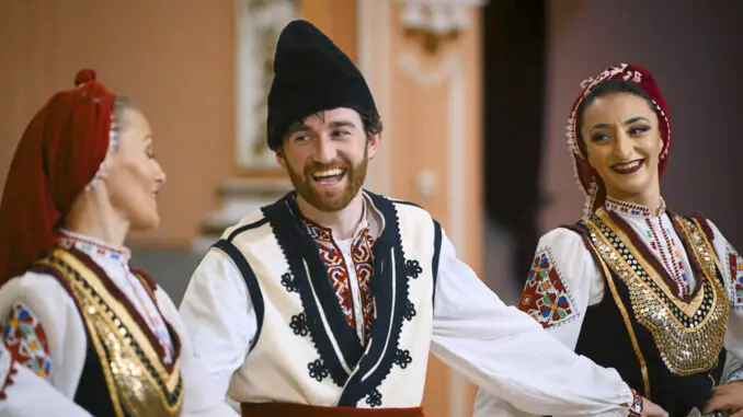 The Amazing Race season 37