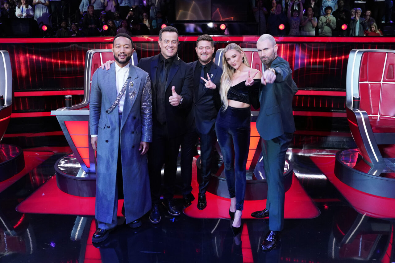 John Legend, Carson Daly, Michael Buble, Kelsea Ballerini, Adam Levine - The Voice 27 Finale