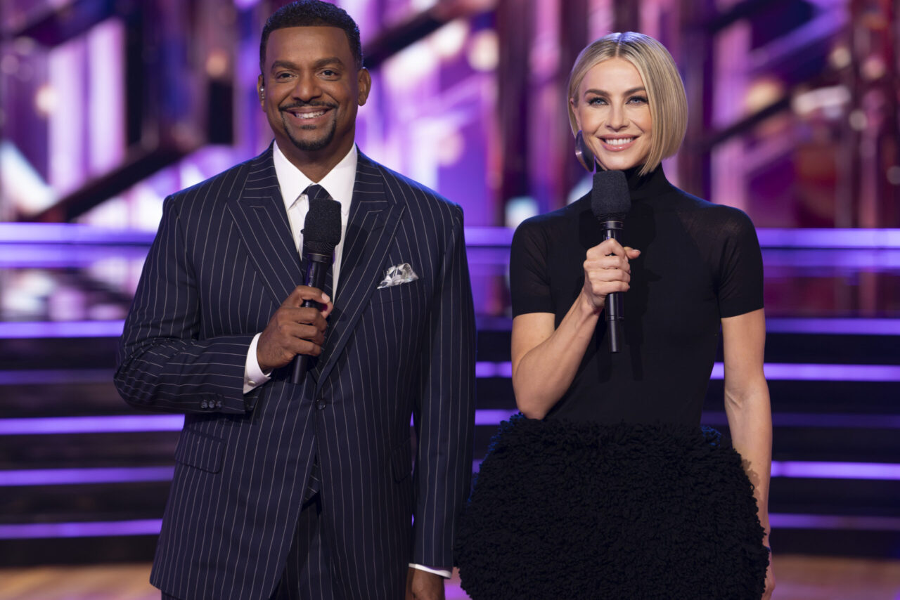 ALFONSO RIBEIRO, JULIANNE HOUGH - Dancing with the Stars 2025