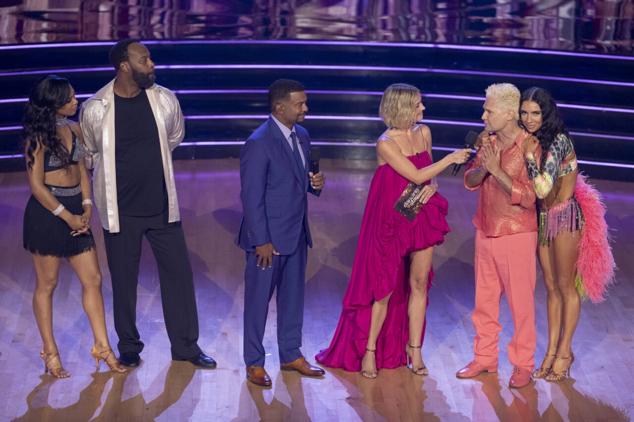 BRITT STEWART, BARON DAVIS, ALFONSO RIBEIRO, JULIANNE HOUGH, COREY FELDMAN, JENNA JOHNSON - Dancing with the Stars 2025
