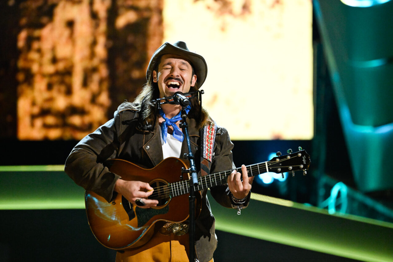 Dustin Dale Gaspard -- The Voice 28