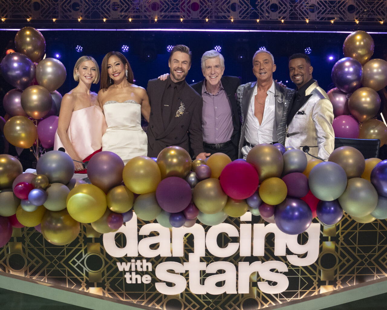 JULIANNE HOUGH, CARRIE ANN INABA, DEREK HOUGH, TOM BERGERON, BRUNO TONIOLI, ALFONSO RIBEIRO - Dancing with the Stars 34