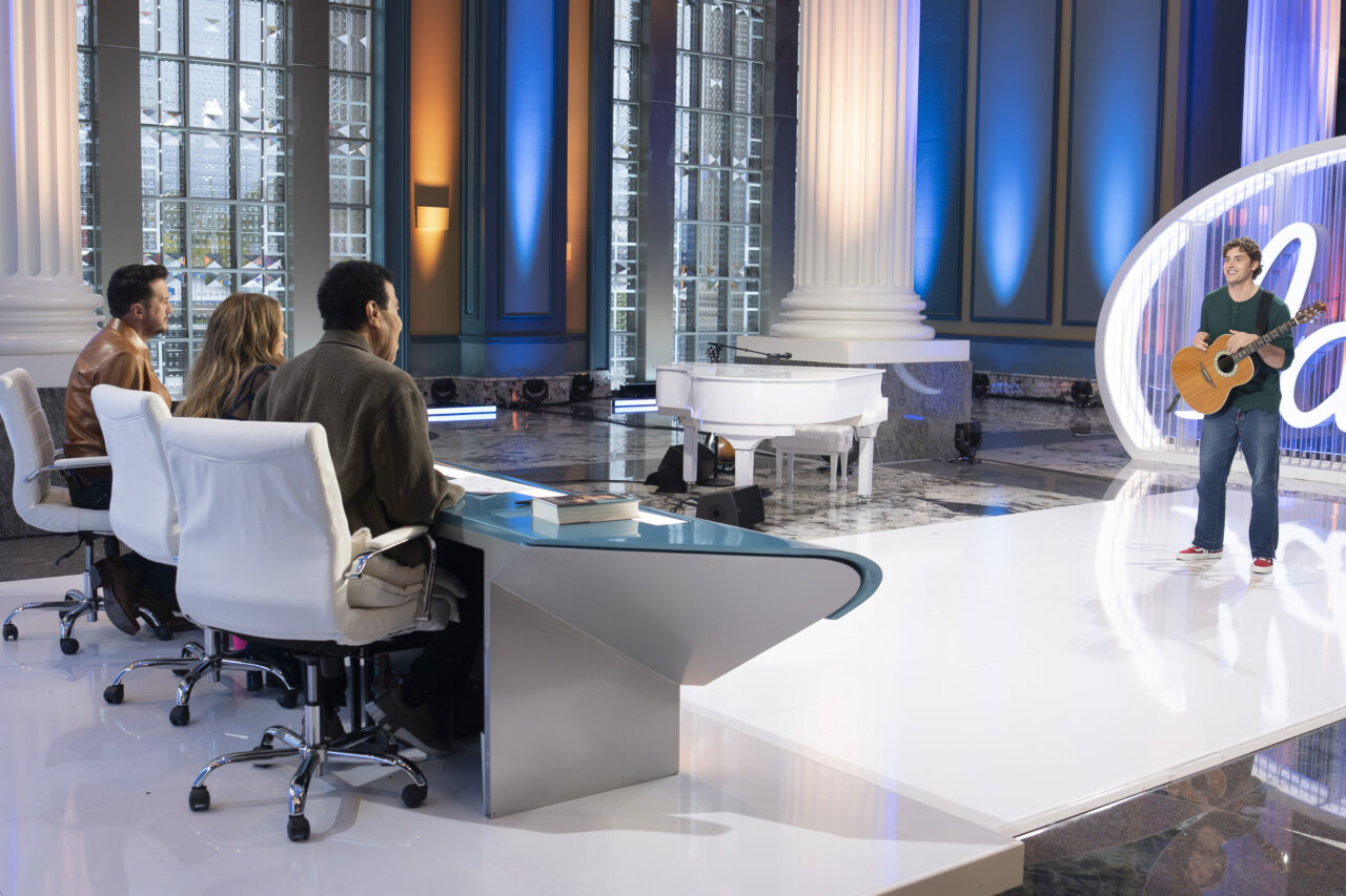 MATTHEW HOLIDAY - American Idol 2026