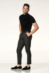 alan-bersten-dwts-abc-jt-180828_hpEmbed_2x3_992