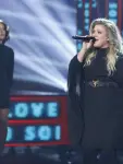 AMERICA'S GOT TALENT -- "Live Finale Results" Kelly Clarkson