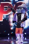 THE MASKED SINGER: Hippo in the "Mask On Face Off" series premiere of THE MASKED SINGER airing Wednesday, Jan 2 (9:00-10:00 PM ET/PT) on FOX. © 2019 FOX Broadcasting.  CR: Michael Becker / FOX.
